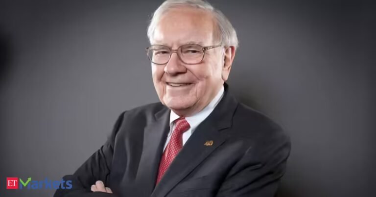 Warren Buffett is buying, Michael Burry is shorting: The AI trade splitting Wall Street