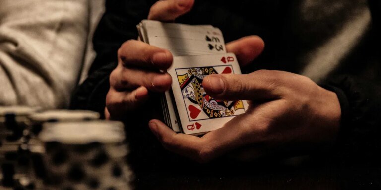 10 Tips on Winning a Bracelet at the World Series of Poker According to AI