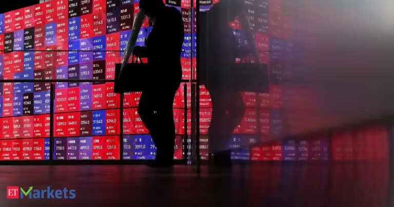 Global Market: Japan weighs revised monetary policy language in economic blueprint to reinforce BOJ independence