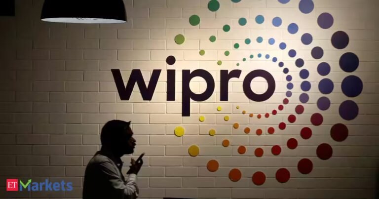 Wipro’s strong deal wins offset by weak revenue and margin decline