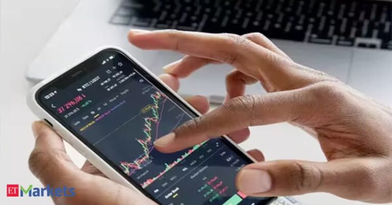 Select mid & smallcaps on a roll, but broader market lags