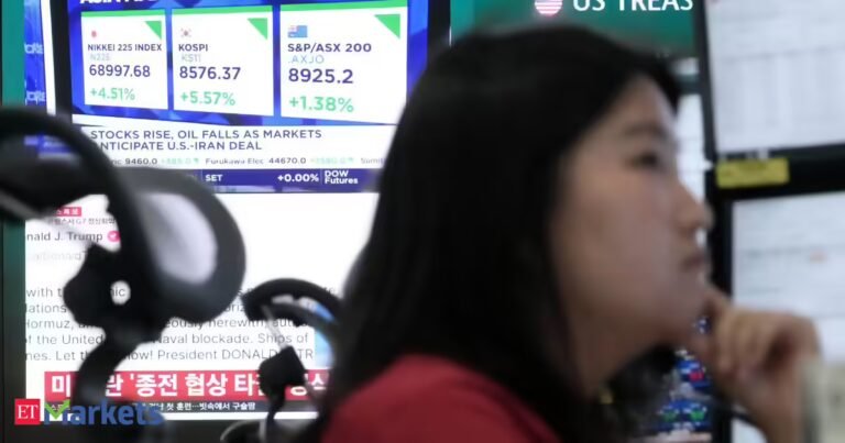 South Korea’s share market losses deepen as leveraged AI bets take a heavy toll