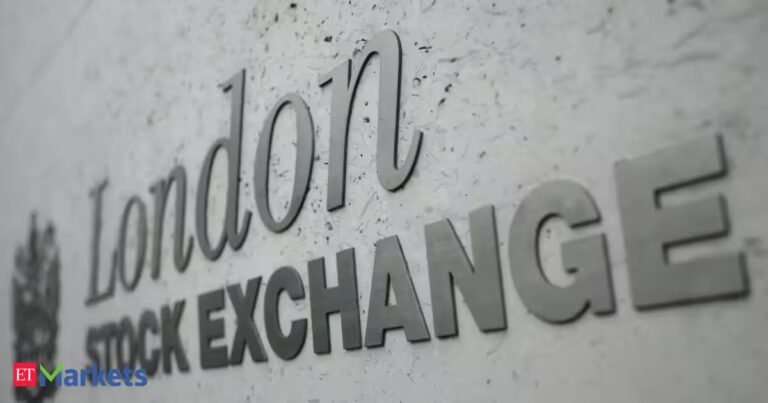 London Stock Exchange plans to launch round-the-clock trading next year, FT reports