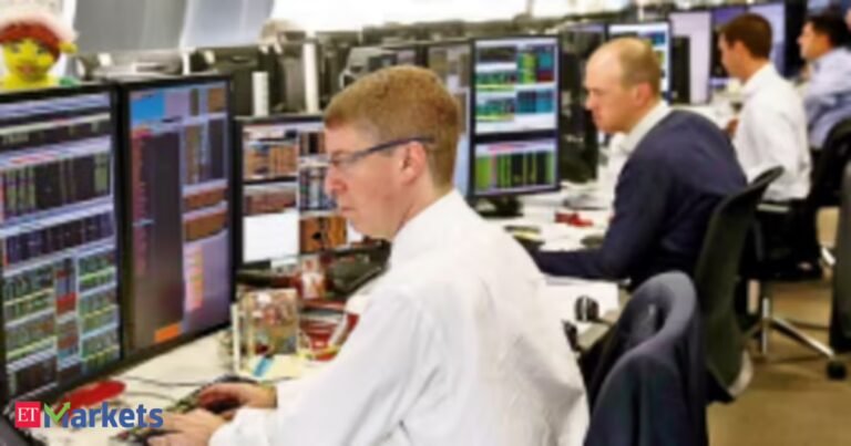 London Stock Exchange to start nonstop trading next year