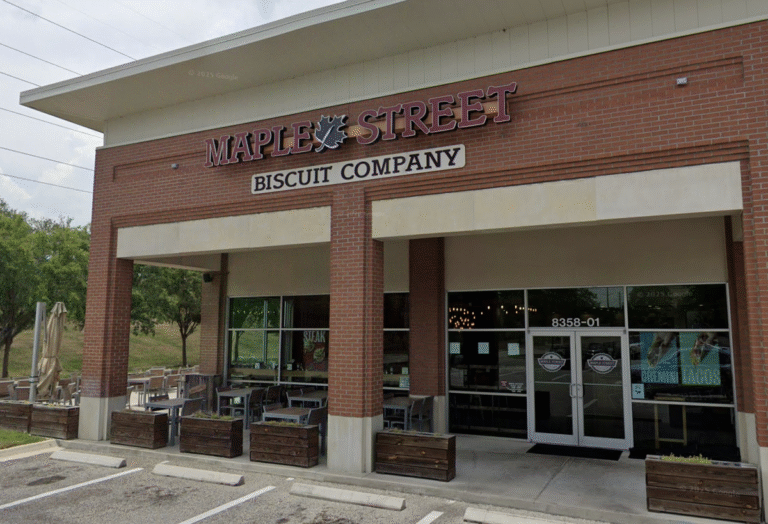 Cracker Barrel Closes Sale-Leaseback On 26 Stores, Sells 35 Maple Street Biscuit Restaurants