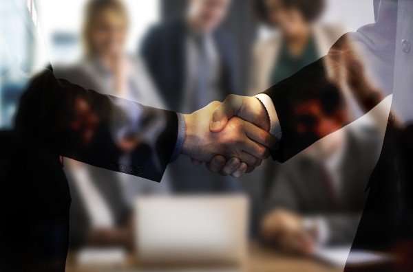Barratt Redrow secures third major portfolio transaction with Lloyds Living