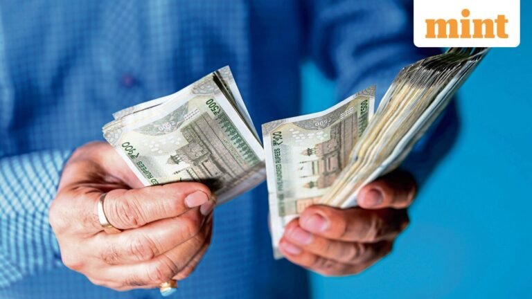 Reddit user says mother received ₹50L cash from inherited property sale; experts explain ITR rules, possible penalties