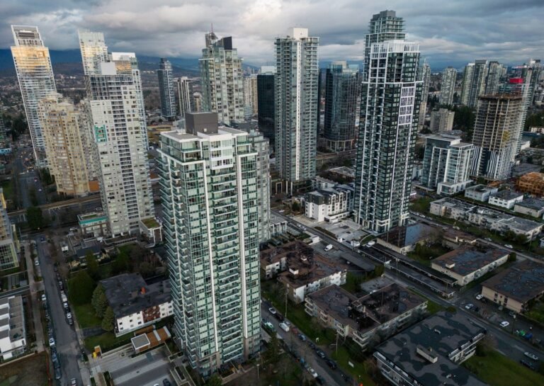 Apartment vacancy falls as Canada’s rental market begins to stabilize