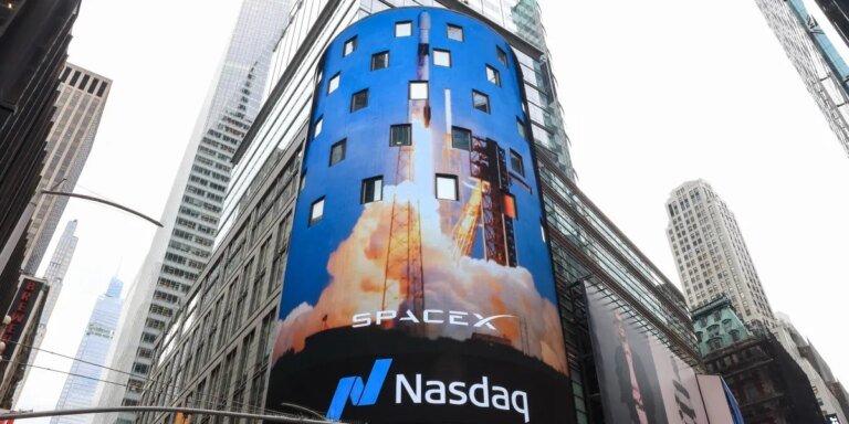 SpaceX and Amazon look like tech twins—but their financials tell a very different story