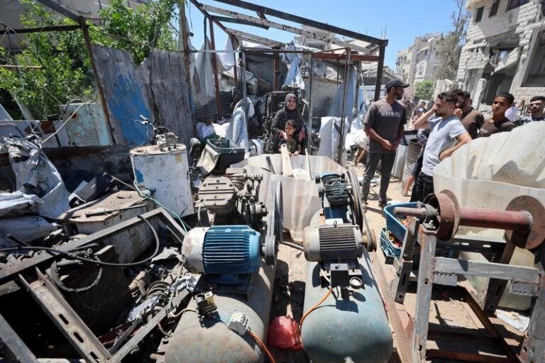 Israeli attacks in Gaza kill five people, including a girl, say medics