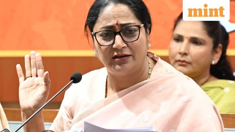 Delhi Lakshmi Yojana: ₹2,500 monthly assistance announced; Check eligibility, rules and documents
