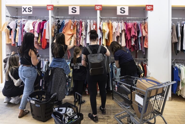Canadian inflation falls to 2.8%, core measures ease
