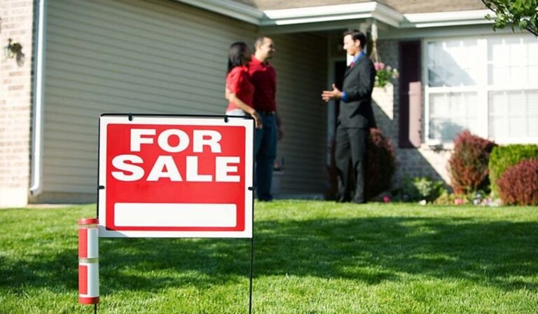 Buyers and vendors hit negotiation deadlock
