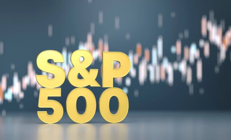 S&P 500 Rises As Investors Adapt To Having Less Information To Absorb
