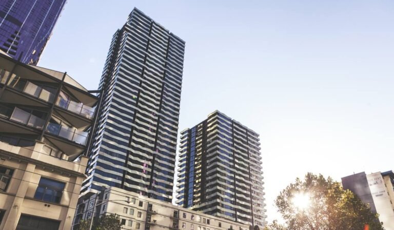 Tight market sees rents reach new high