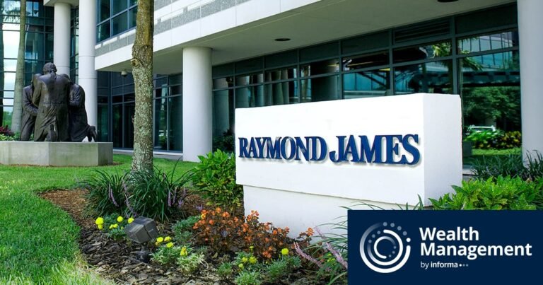 Raymond James Adds $5.4 Billion Team From Comerica