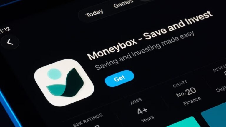 Moneybox lines up £45m employee share sale at £800m valuation