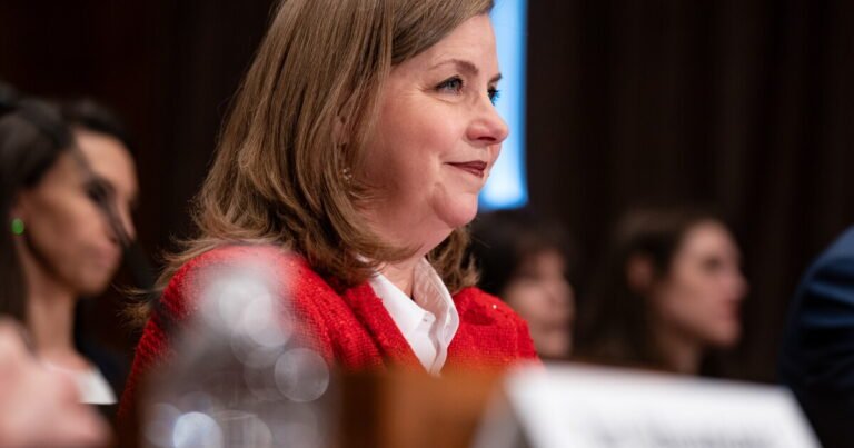 Fed proposes higher threshold for extending credit to bank ‘insiders’