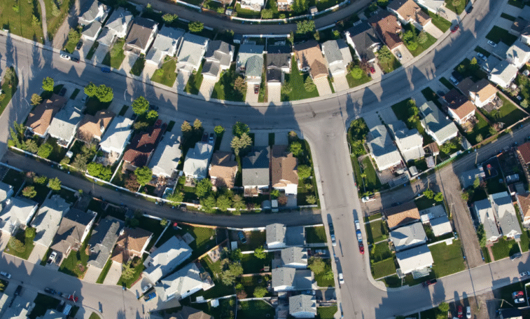 Montreal slips into buyer’s market as prices keep climbing