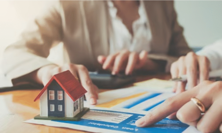 Mortgage applications rise as rates ease from year high