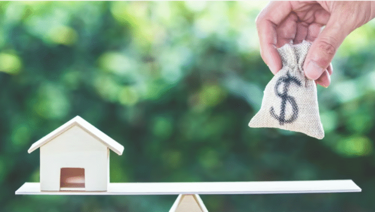 Cash buyers cede ground as financed buyers return to US market