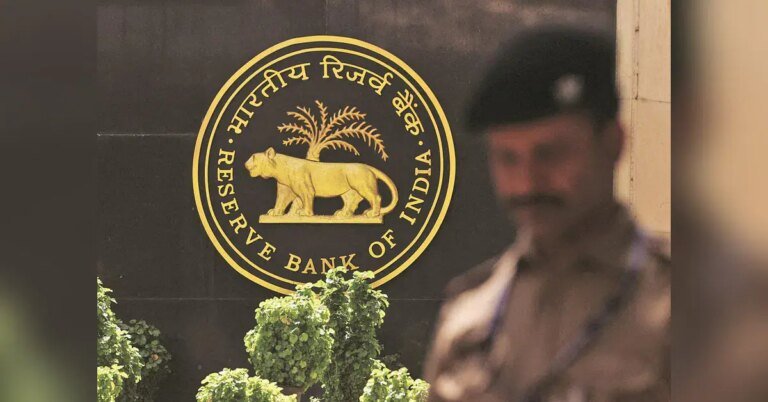 RBI forex swap facility attracts $72.85 billion inflows as of August 21 | Finance News