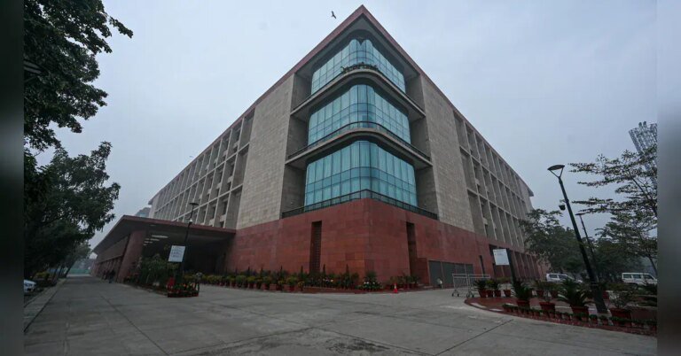 FinMin warns against high turnover, payroll criteria in GeM tenders | Finance News