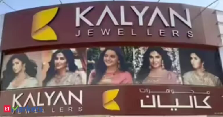 Kalyan Jewellers slips 3% as Q1 margin pressure overshadows 32% jump in net profit