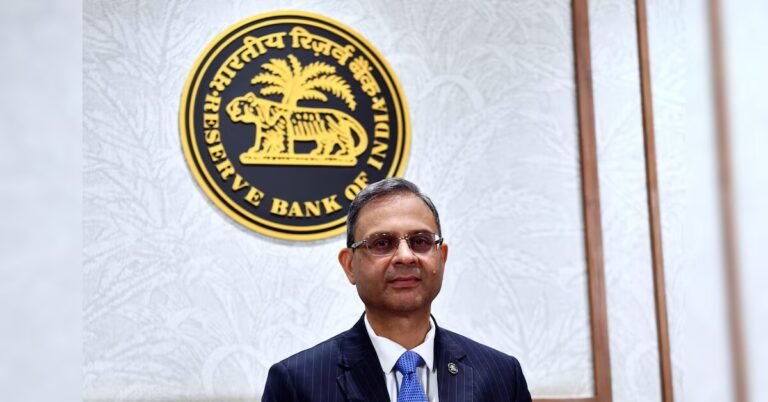 RBI expects strong FCNR (B) inflows, rules out early closure of window | Finance News