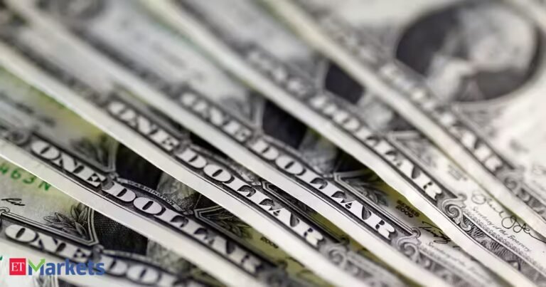 Dollar drifts higher as traders eye Iran talks ahead of US jobs data