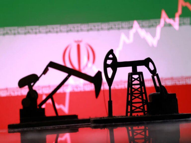 Oil prices nudge back up a little today but still poised for back-to-back weekly declines