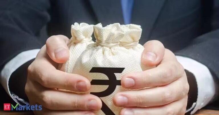 As banks shrink microfinance books, bigger MFIs prepare to grab the gap