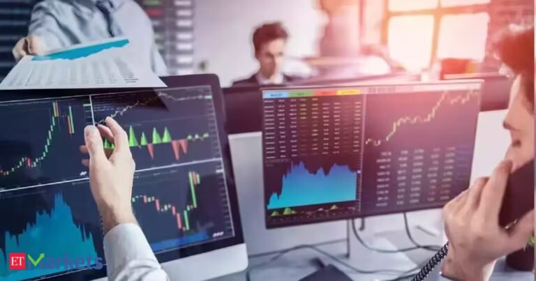 Retail trading in high-yield corporate bonds gains momentum