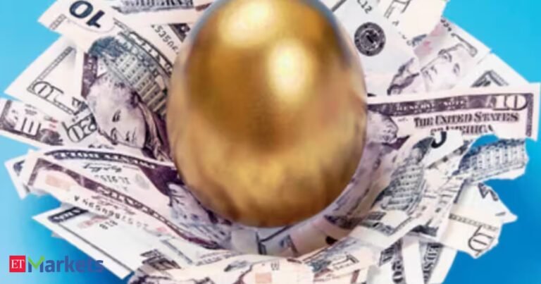 Banks ride RBI swap wave to raise $12 billion via overseas debt