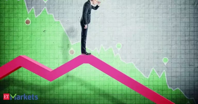 Memory stocks face headwinds as ‘smart money’ walks out