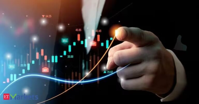 Small- and midcaps shine as blue-chip stocks struggle for momentum