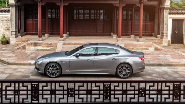 Mechanic: Money-Pit Luxury Cars To Avoid
