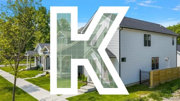 K-Shaped Housing Market: Starter Homes Lose Ground as Luxury Holds Strong