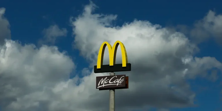 Taco Bell’s Ex-CEO Has Some Feedback for McDonald’s on Its New Drinks