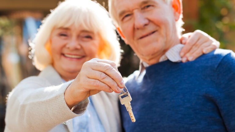 Don’t Buy a House After You Retire, Experts Warn