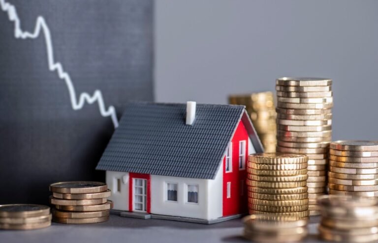 Ban on Institutional Homebuying to Cut Prices Eventually, But ‘Not in the Short-Term’