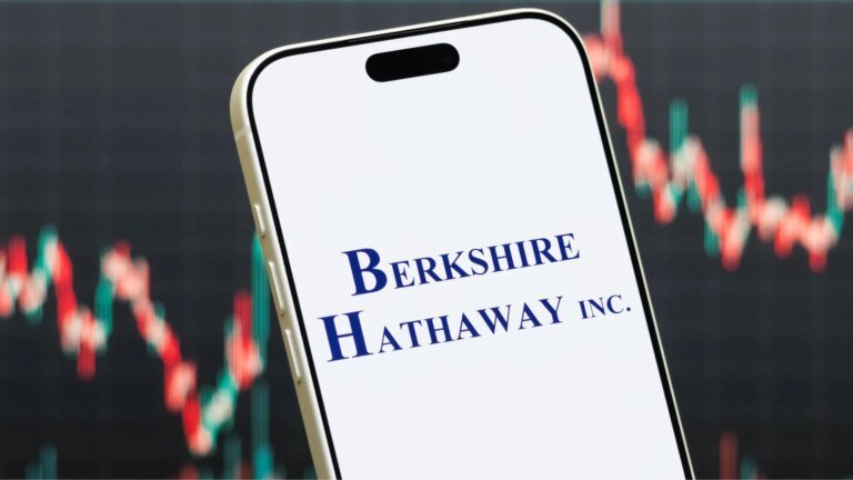 Berkshire Hathaway’s Rare Spending Spree Turns Heads on Wall Street