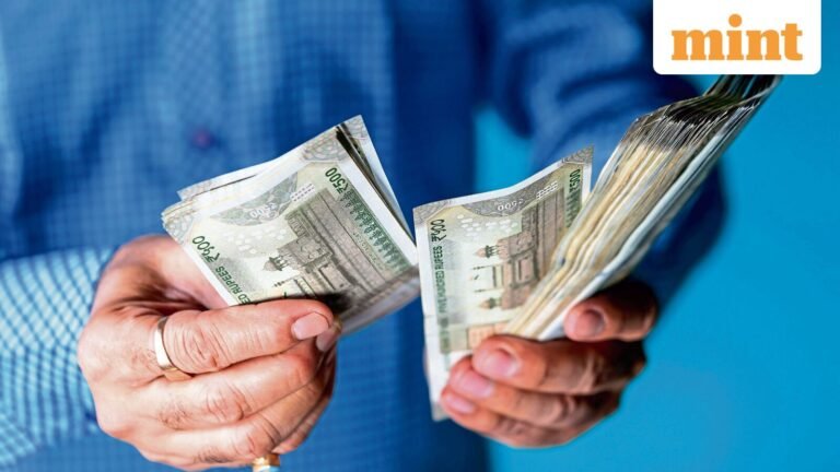 How much cash can you deposit in a savings account in a year? Here’s what happens if you cross the limit