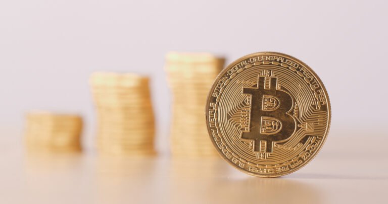 Cryptocurrencies: Bitcoin Up 9% This Week