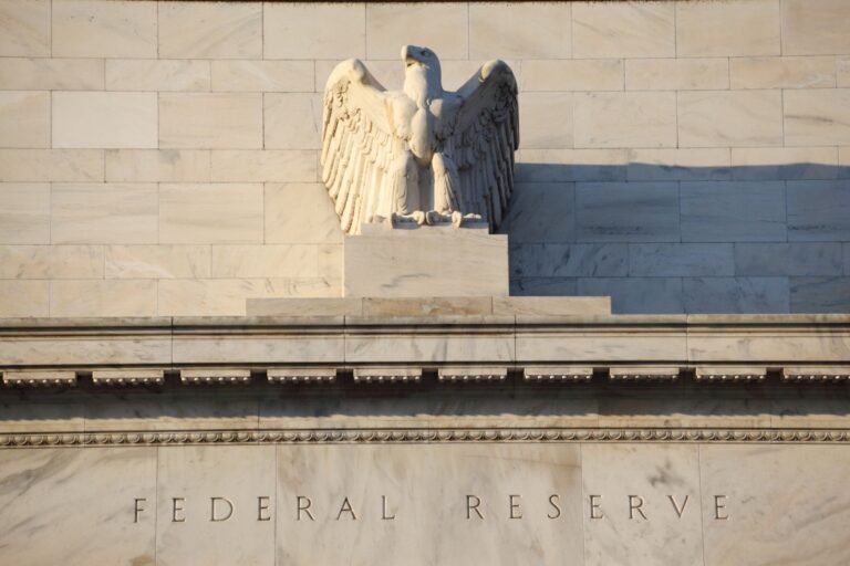 Dollar Retreats and Gold Rallies on Fed Rate Hike Doubts