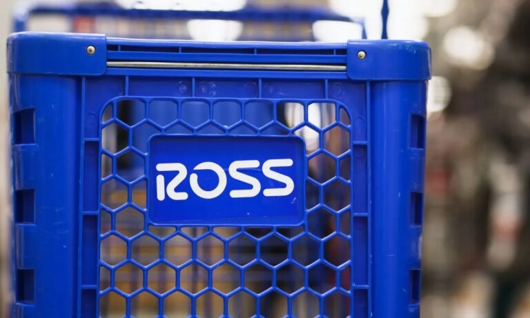 Ross Posts Sales Jump as Shoppers Head to Off-Price Retailers
