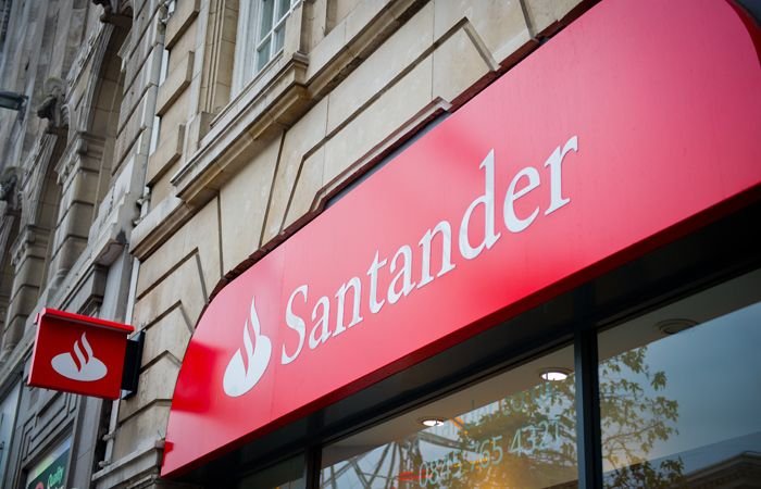 Santander to cut rates on 230 products by up to 25bps – Mortgage Strategy