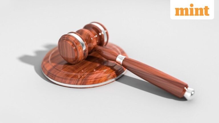 Can a father’s child maintenance liability be reduced if the mother is earning? SC clarifies