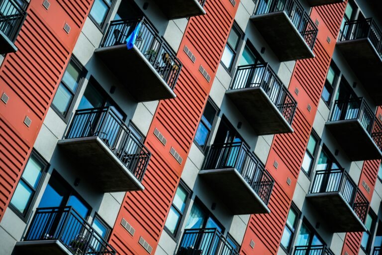 ‘Aggressive’ Antitrust Settlement Unwinds $100M Zillow, Redfin Deal