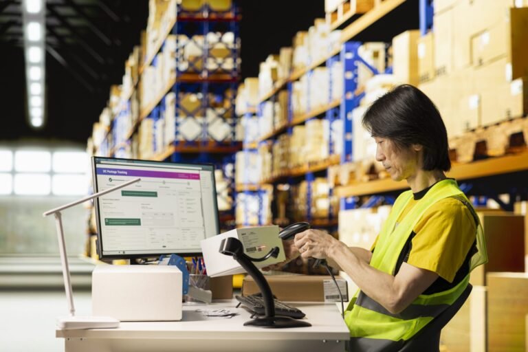 Japanese Logistics Firm Bets ¥1 Billion on Yen-Backed Stablecoin